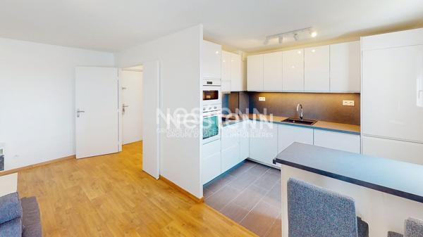 A louer à EVRY-COURCOURONNES, appartement de 2 pièces MEUBLE avec box en sous-sol