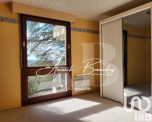 House for sale 5 rooms 154 m² Saint-Donat-sur-l'Herbasse