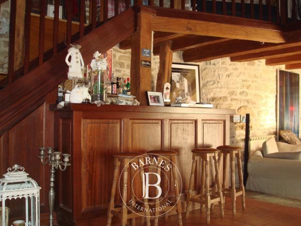 Saint-Antonin-Noble-Val, Propriété 7 Chambres -  420 m² à vendre
