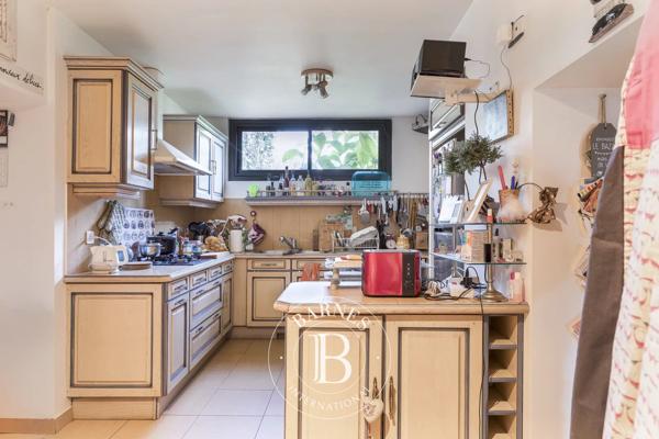 Saint-Antonin-Noble-Val, Propriété 7 Chambres -  420 m² à vendre
