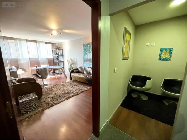 Location - Fonds et/ou murs commerciaux Reims 51100 1 pièce 25 m 2