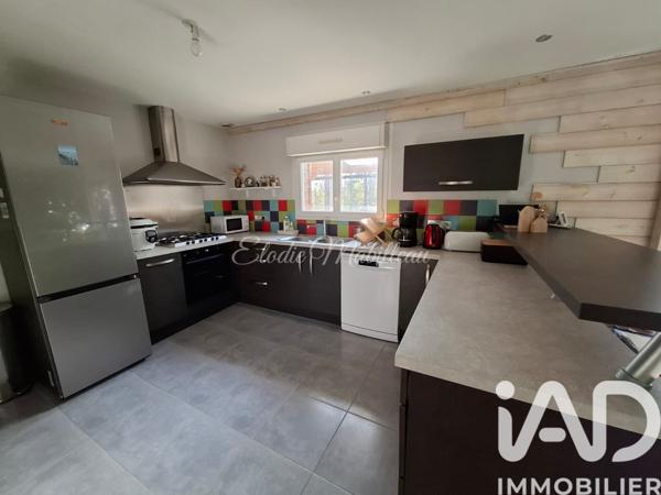 Maison à vendre 6 pièces 120 m² Briollay
