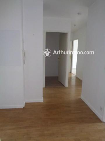 Location Appartement 3 pièces 65 m2 à Savigny-le-Temple