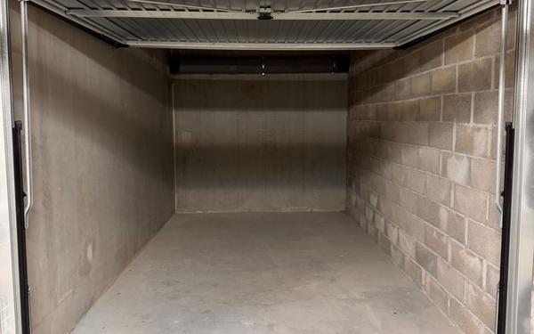 Stationnement à louer    Caluire-et-Cuire