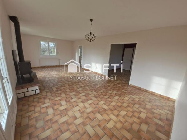 Maison plain pied 3 chambres avec garage et atelier