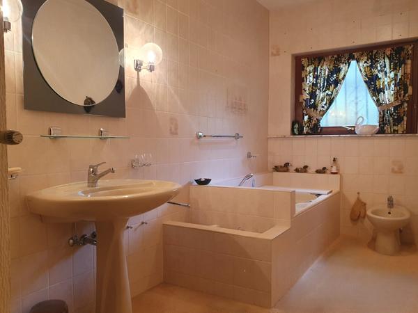 Maison 200 m², 6 pièces, terrain 1800 m², THAL/MARMOUTIER-SAVERNE  (67)