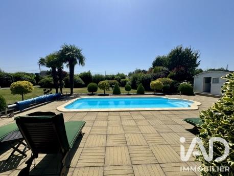Maison à vendre 7 pièces 260 m² Fiquefleur-Équainville