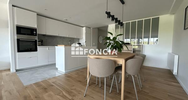Location Appartement meublé 4 pièces 111.9 m² - Chatou 78400