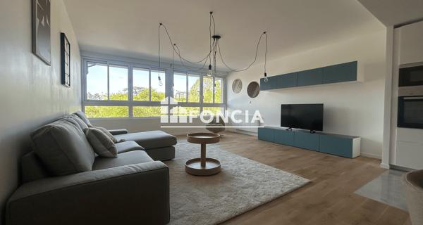 Location Appartement meublé 4 pièces 111.9 m² - Chatou 78400