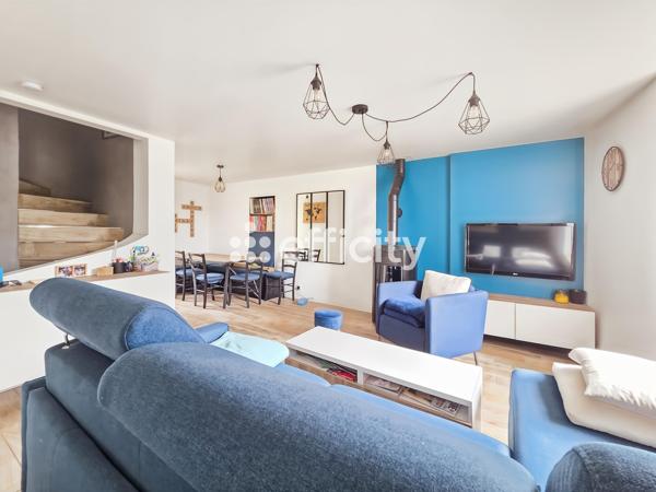 Maison
         4 pièces
        - 129 m² Exclusivité 279 000 € *