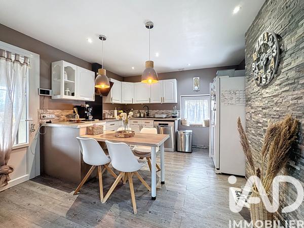 Maison à vendre 5 pièces 129 m² Saint-Cyr-sur-Mer