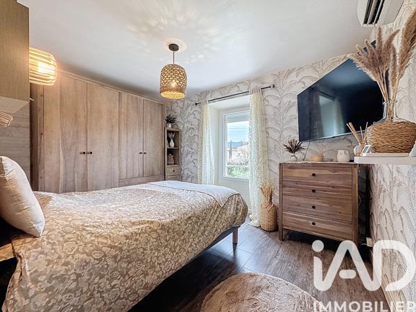 Maison à vendre 5 pièces 129 m² Saint-Cyr-sur-Mer