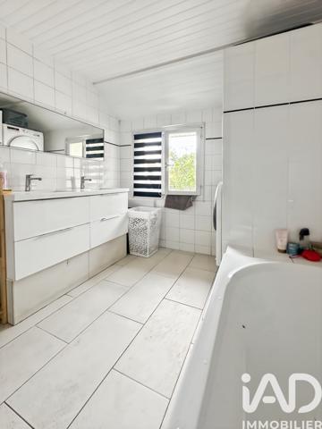 Maison à vendre 6 pièces 101 m² Chelles