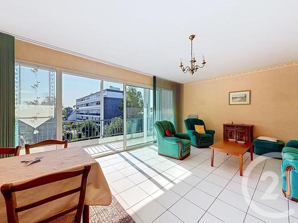 Appartement à vendre  4 pièces - 77,52 m 2   BENODET  - 29