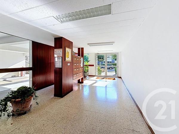 Appartement à vendre  4 pièces - 77,52 m 2   BENODET  - 29