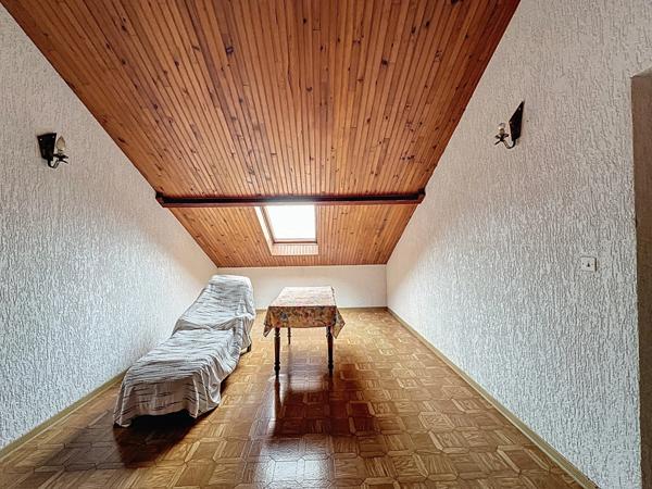 Maison à vendre 7 pièces NEUNKIRCHEN-LES-BOUZONVILLE (57)