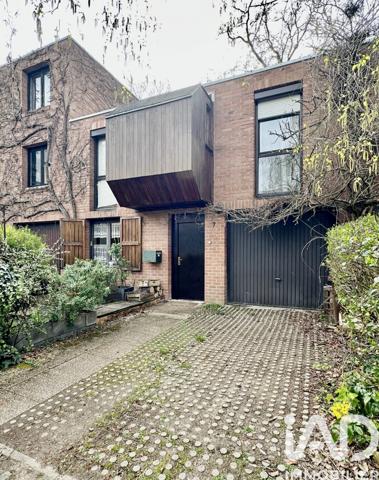 Maison à vendre 6 pièces 130 m² Évry-Courcouronnes