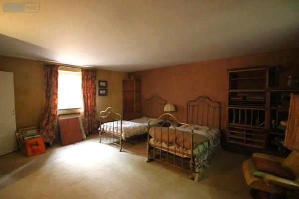 Achat - Maison Quéven 56530 9 pièces 334 m 2 4047 m 2