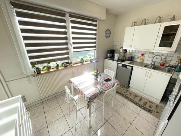 Appartement F5 avec terrasse et garage