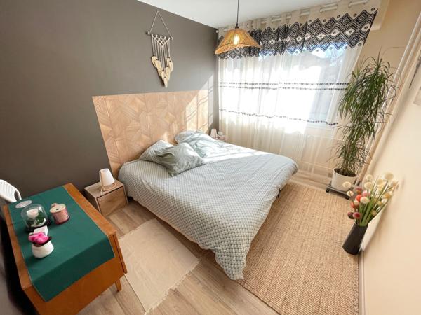 Appartement F5 avec terrasse et garage