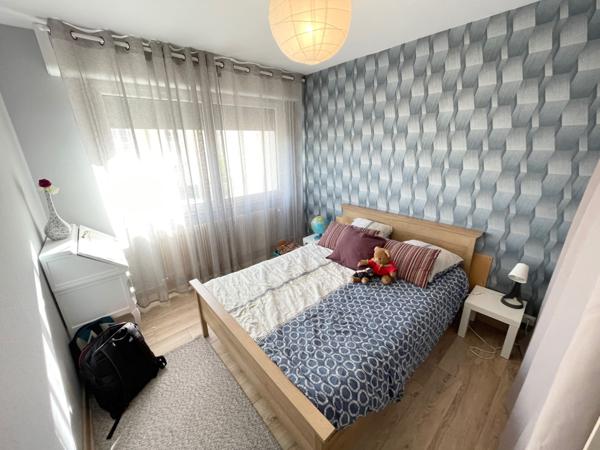 Appartement F5 avec terrasse et garage