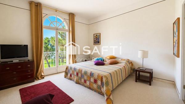 Appartement d’exception en dernier étage au calme