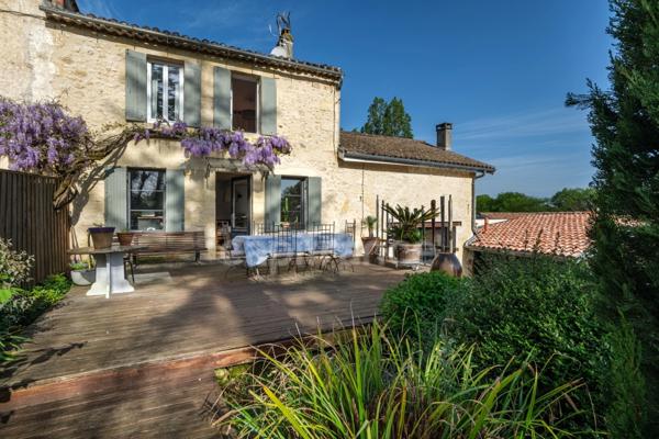 Dpt Gironde (33), à vendre SAINT CAPRAIS DE BORDEAUX maison 150 m², 3 chambres - terrain de 400 m²