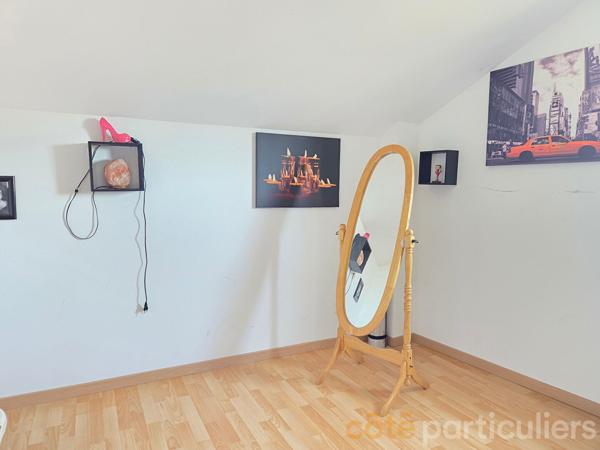 Vente
                Maison72 m² - 4 Pièces -
                    TOURS (37100)