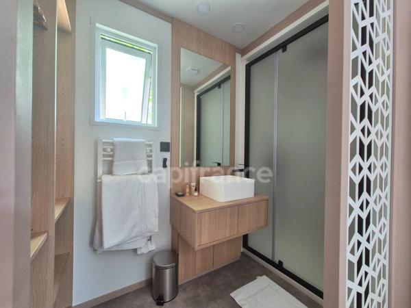 Dpt Essonne (91), à vendre Ormoy-la-Rivière, Lodge 5 chambres - 4 salles d'eau - terrasse dans un village collection avec prestations haut de gamme