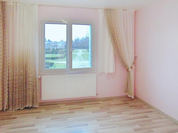 MAISON TRES RECENTE CENTRE VILLEMANDEUR