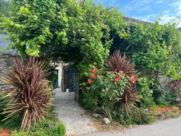 Achat - Maison Châteaulin 29150 8 pièces 236 m 2 2193 m 2