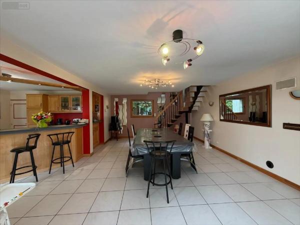 Achat - Maison Châteaulin 29150 8 pièces 236 m 2 2193 m 2