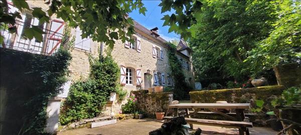 Maison à vendre |  Nonards |  8 pièces | 236 m²