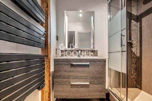 PUTEAUX CENTRE 2 PIECES 37.42 m2 TRAVERSANT