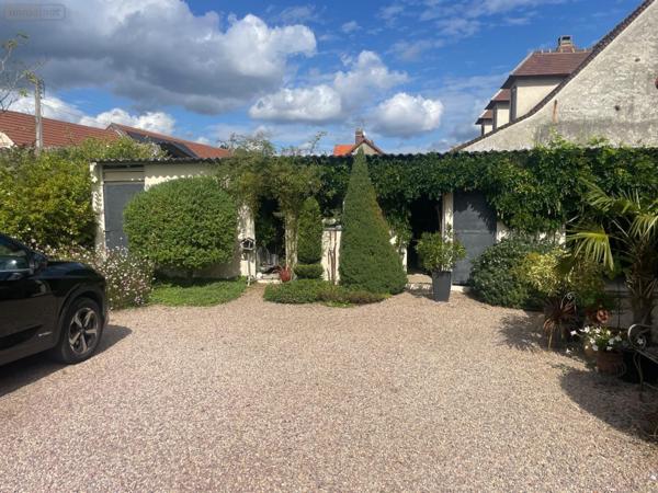 Propriete à vendre à Villers-sur-Coudun dans l'Oise (60150), ref : 60092/343 Centre