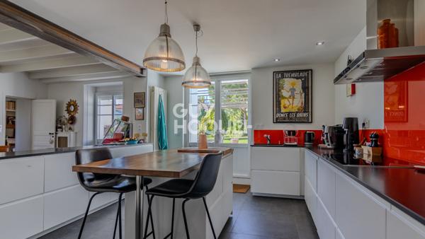 Maison Charentaise à Etaules - Centre ville