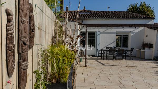 Maison Charentaise à Etaules - Centre ville