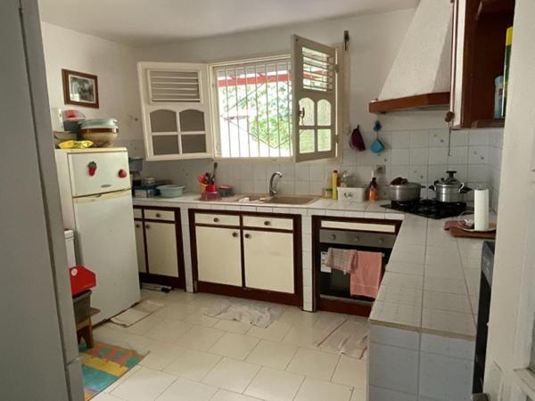 Maison Basse Terre 4 pièce(s) 155 m2 - Vue mer