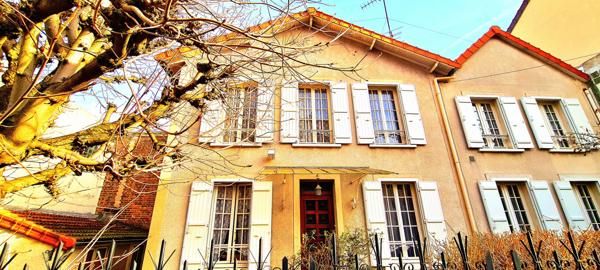 Charmante maison familiale dans une voie privée