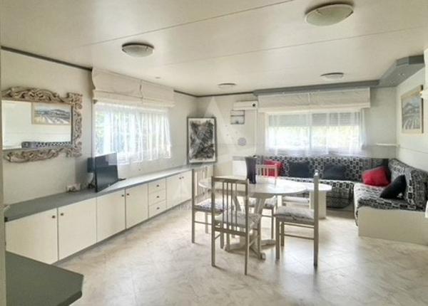 Terrain de loisirs de 759 m² avec grand MOBIL-HOME tout équipé