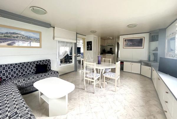 Terrain de loisirs de 759 m² avec grand MOBIL-HOME tout équipé