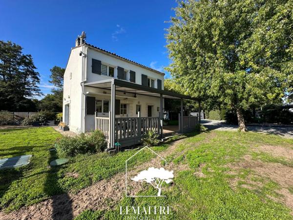 Propriété équestre à vendre Les Mathes – Maison 118 m² –