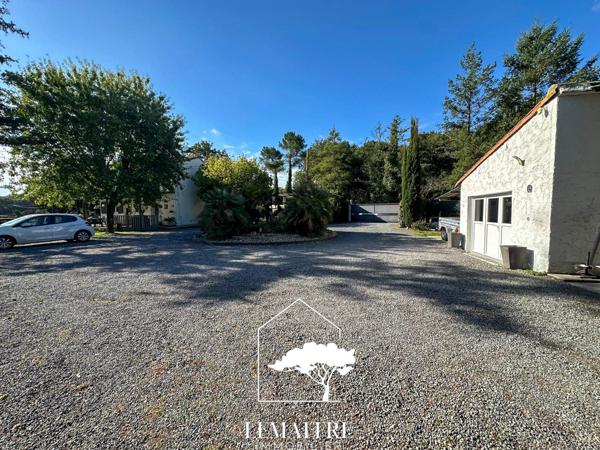 Propriété équestre à vendre Les Mathes – Maison 118 m² –