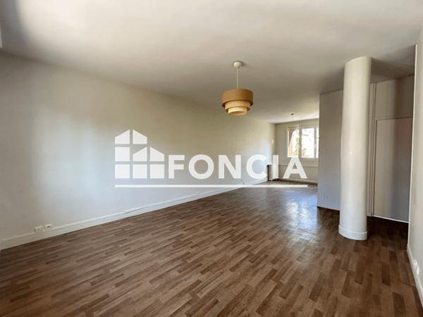 Location Appartement 5 pièces 103.96 m² - 8 PLACE JACQUES LELIEUR Rouen 76000