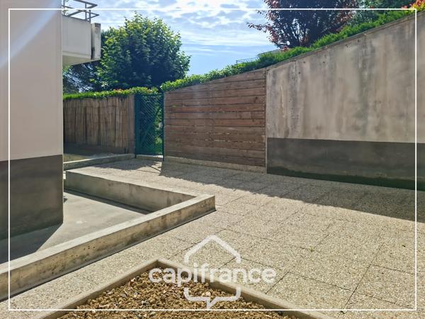 Appartement climatisé 3 pièces avec jardin, parking, cave et piscine commune