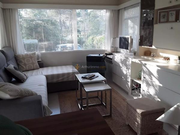 Vente                                                      Terrain
                        
                                         226 m2                     à Fréjus