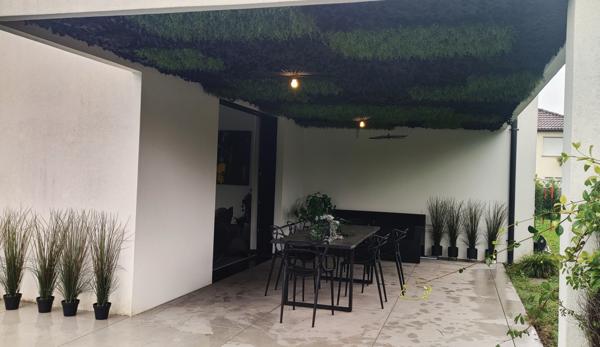 Sausheim (68390) RARE MAISON DE190M² +50 M² DE GARAGE ET CAVE SUR 729M² DE TERRAIN AVEC PISCNE