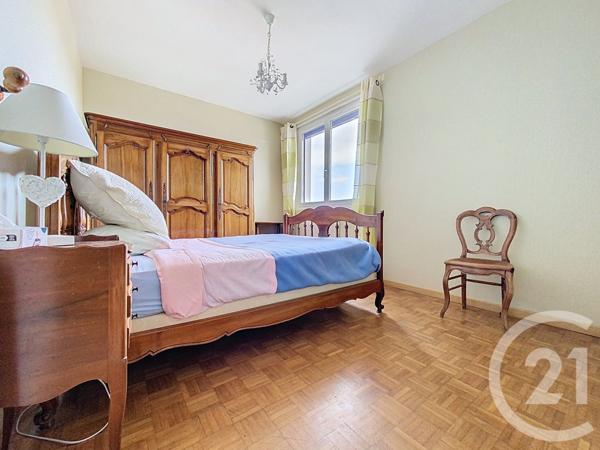 Appartement F4 à vendre  4 pièces - 72,23 m2 ROCHEFORT - 17