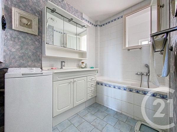 Appartement F4 à vendre  4 pièces - 72,23 m2 ROCHEFORT - 17