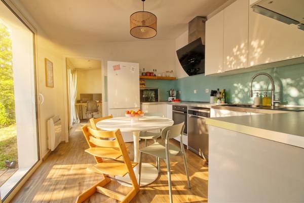 Bacalan, maison 4 chambres de 117m² avec jardin proche tramway B